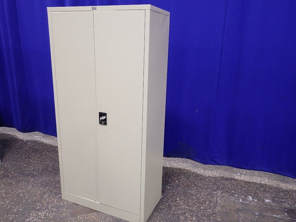 Global Storage Cabinet