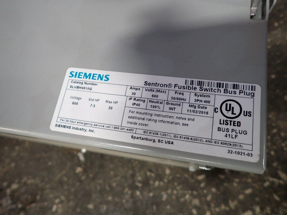 Siemens Bus Plug