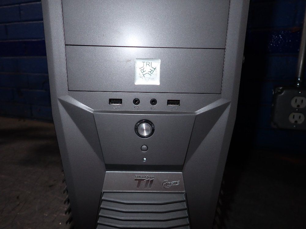 Tri Silentium T11 Computer Tower