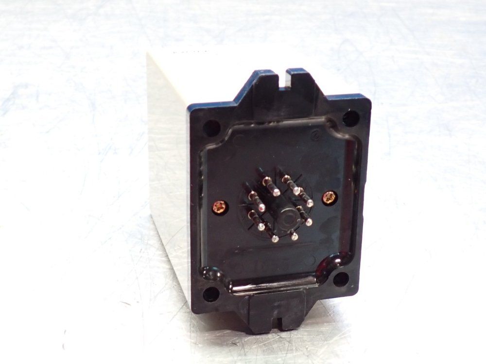 Omron Automation Safety Detector