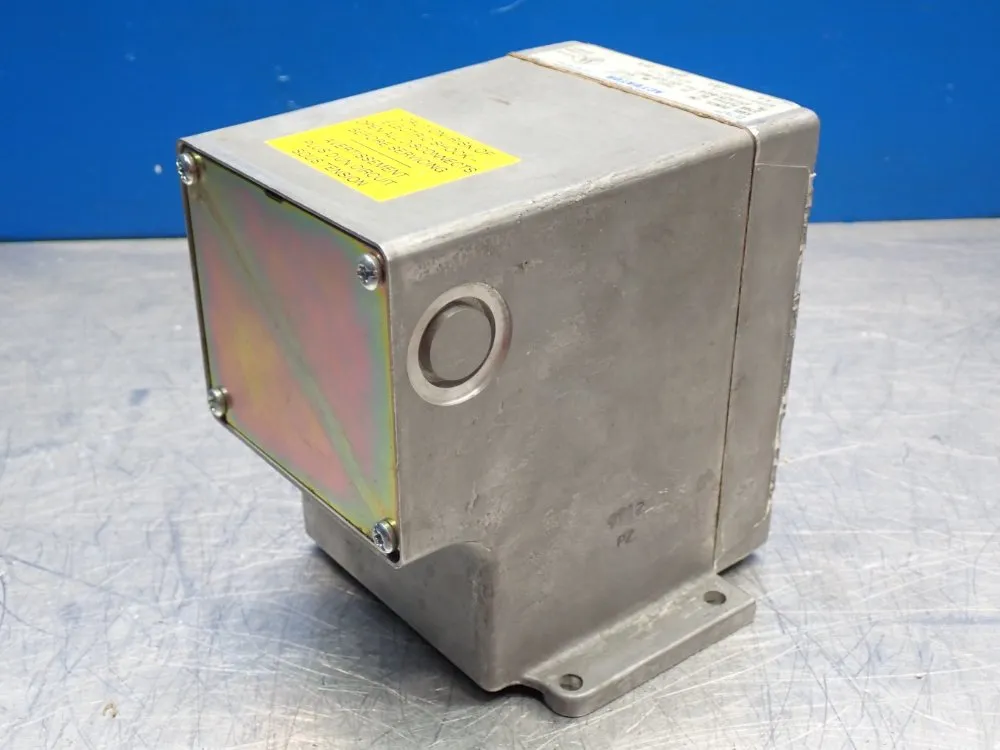 Karl Dungs, Ltd Max Flow 2,000 Scfm Actuator Rm Series - Ema-405-1