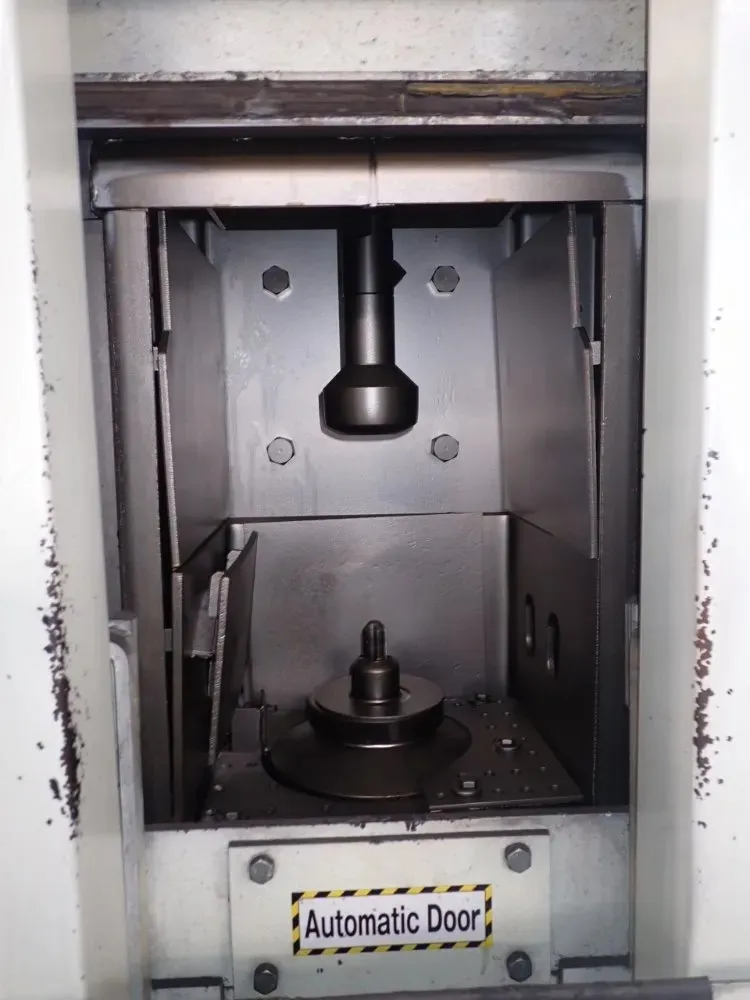 Sinto 2013 Sinto Ispx-1 Shot Blasting Machine - Ispx-1