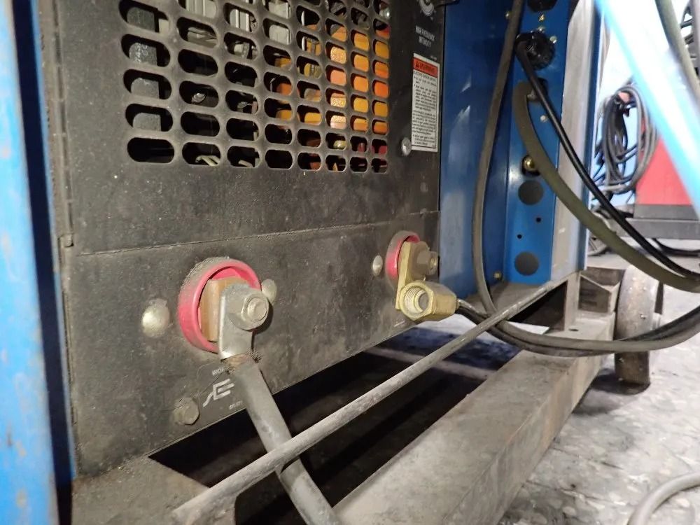 Miller Miller Syncrowave 350 Welder