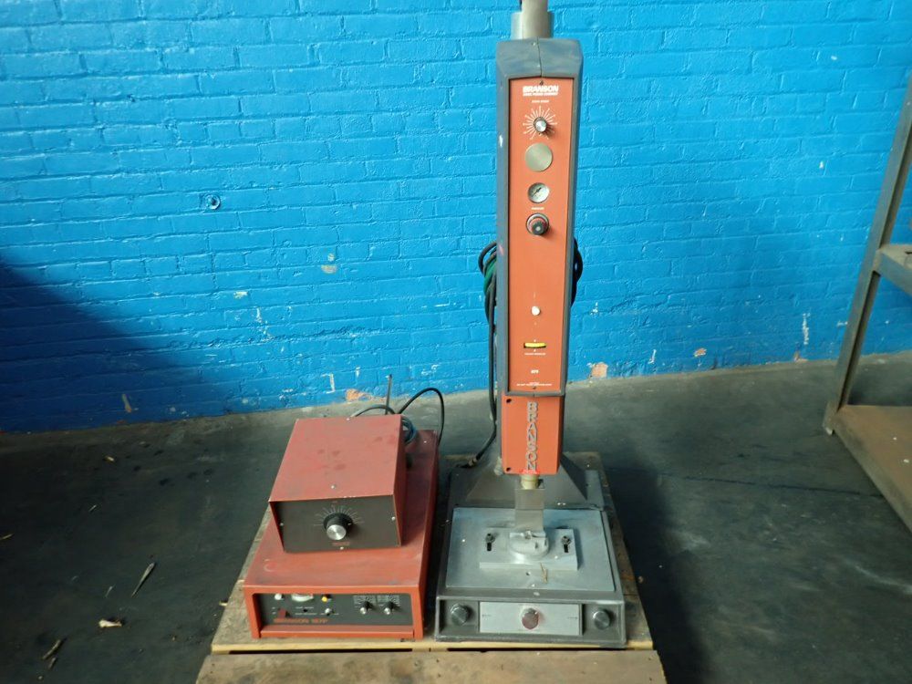 Branson Ultrasonic Welder