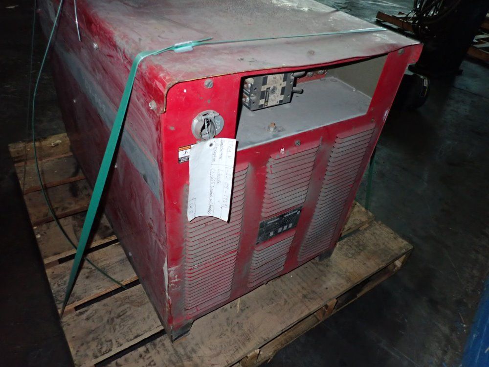 Lincoln Electric 650 Amps Welder - Cv-655