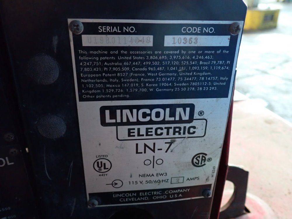Lincoln Electric 650 Amps Welder - Cv-655