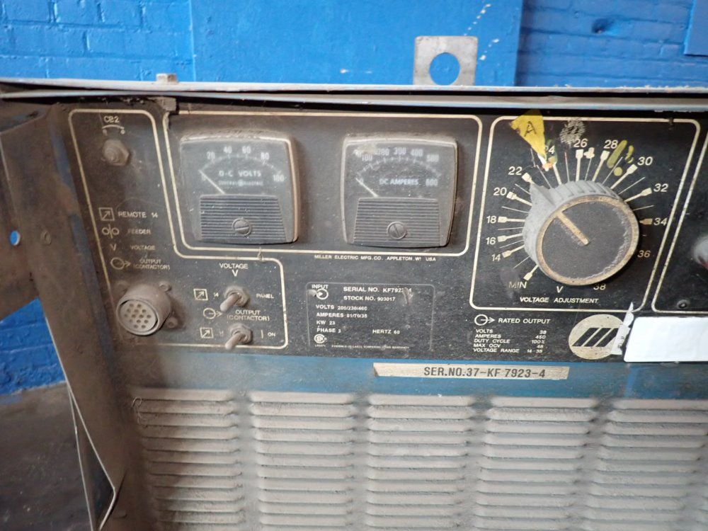 Miller 450 Amps Welder - Deltaweld 451