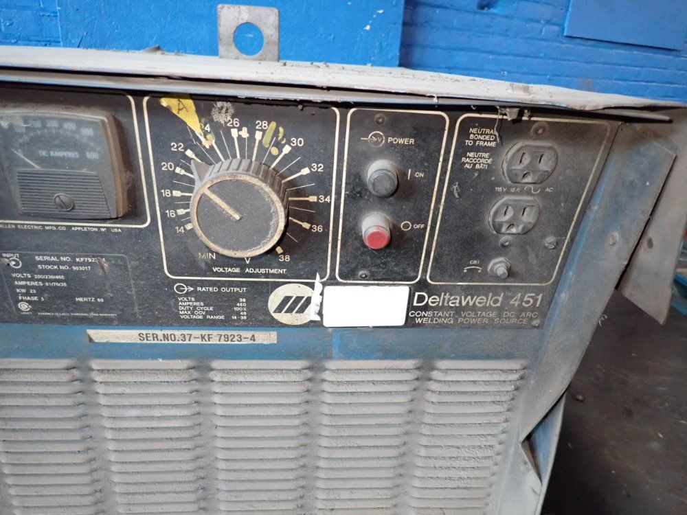 Miller 450 Amps Welder - Deltaweld 451