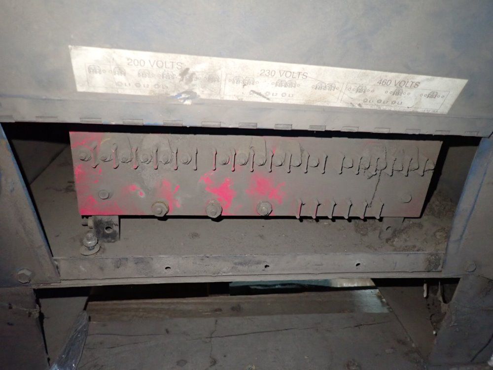 Miller 450 Amps Welder - Deltaweld 451