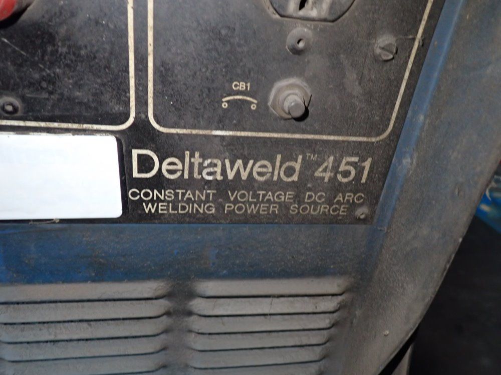 Miller 450 Amps Welder - Deltaweld 451