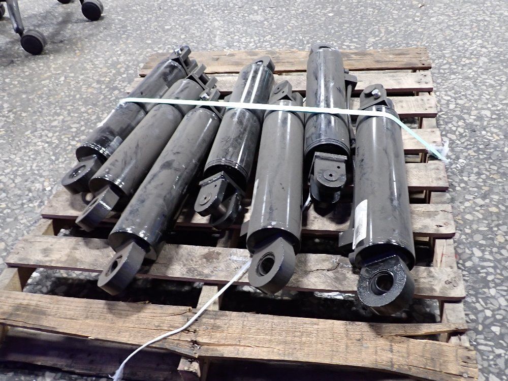  Hydraulic Cylinders