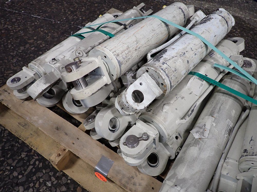  Hydraulic Cylinders