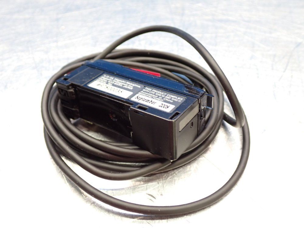 Keyence Photoelectric Digital Laser Amplifier Sensor - Lv-22ap