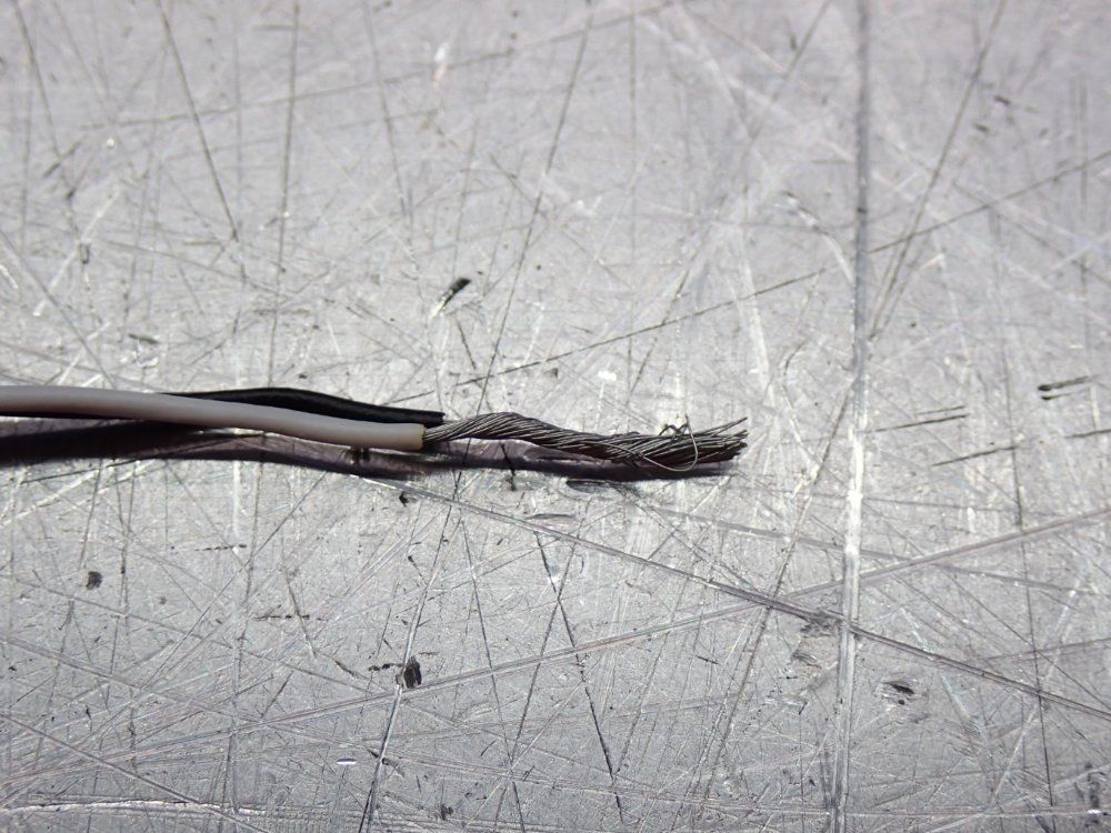 Keyence Photoelectric Digital Laser Amplifier Sensor - Lv-22ap