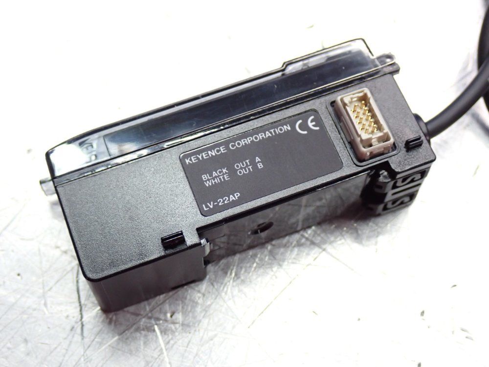 Keyence Photoelectric Digital Laser Amplifier Sensor - Lv-22ap