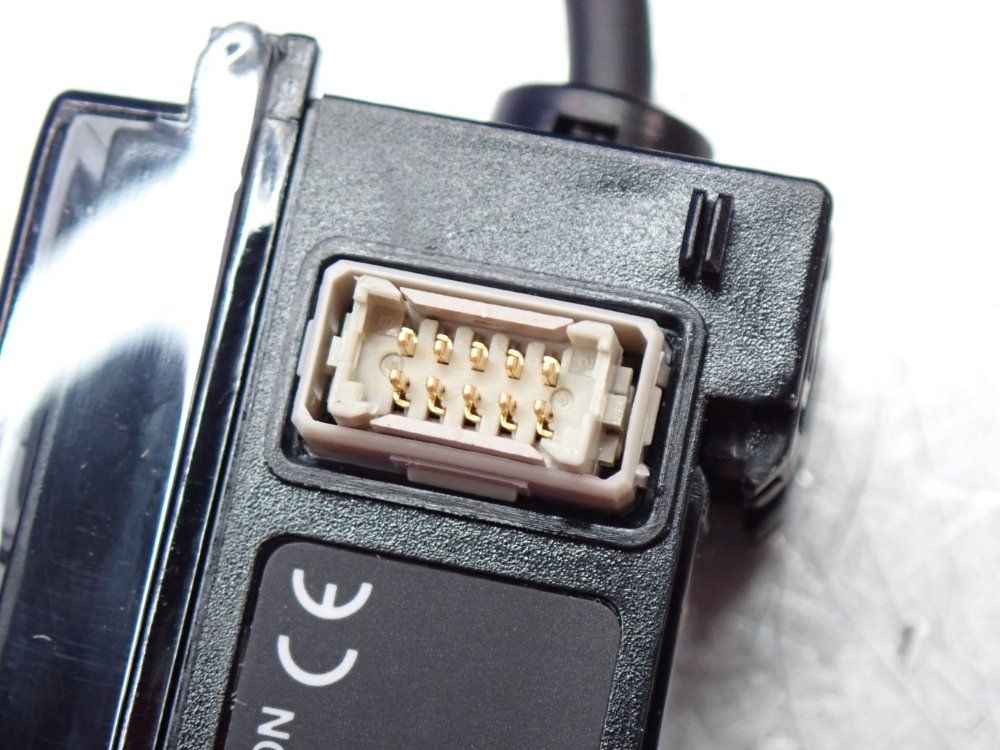 Keyence Photoelectric Digital Laser Amplifier Sensor - Lv-22ap