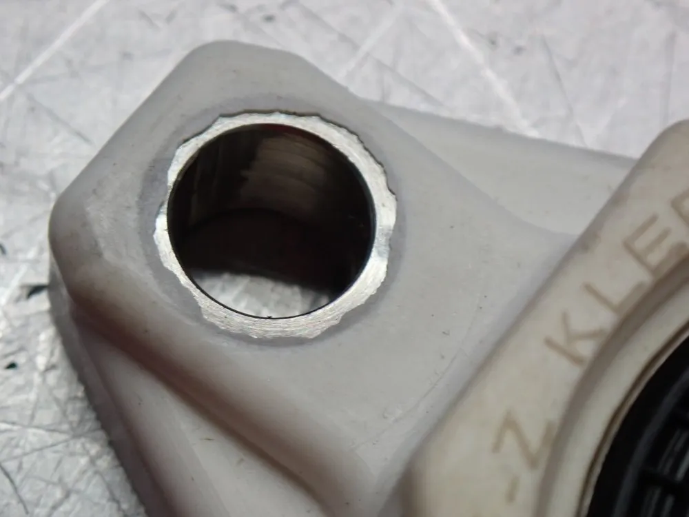 Dodge 0.75 Shaft In Diameter 2-bolt Greaseable Flange Bearing Unit - F2b-scez-012-pss