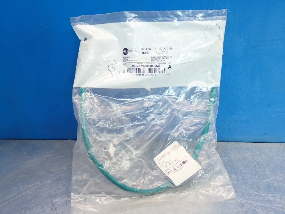 Allen Bradley Ethernet Cable Cat 6 - 1585j-m8hbjm-0m6