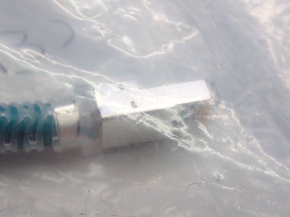 Allen Bradley Ethernet Cable Cat 6 - 1585j-m8hbjm-0m6