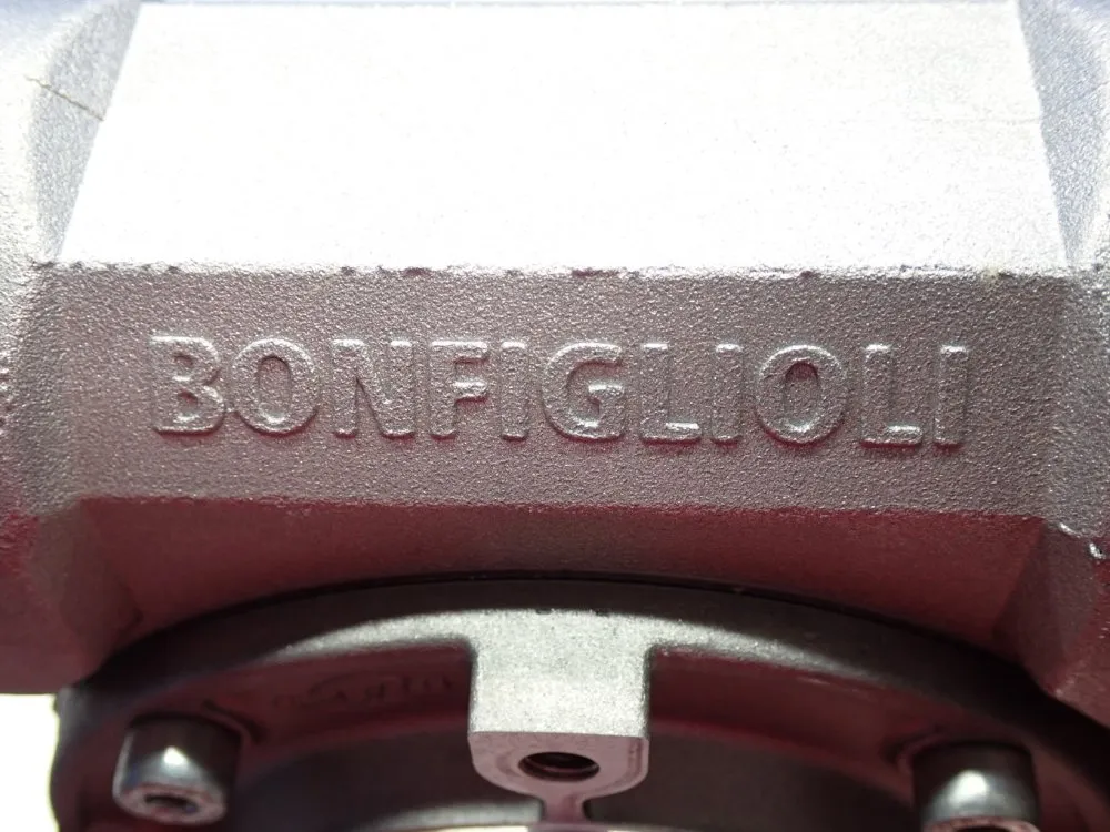 Bonfiglioli Right Angle Gearbox - P71b5b3