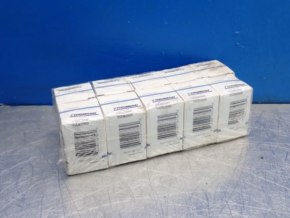 Thomson  Linear Ball Bearings 1 Lot Of 10