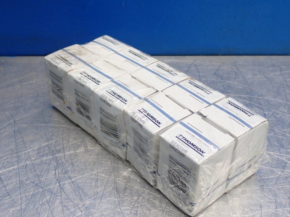 Thomson  Linear Ball Bearings 1 Lot Of 10