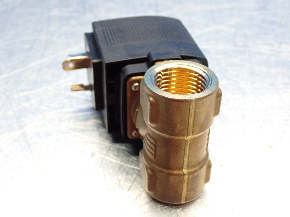 Burkert 2/2 Way Solenoid Valve - 00221606