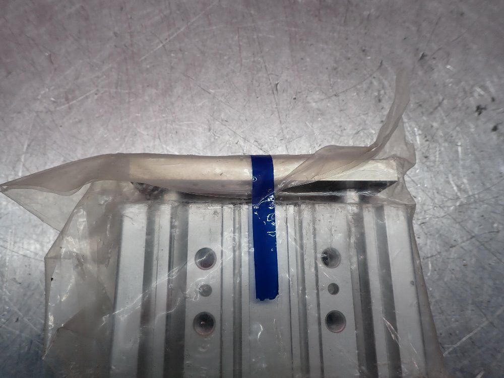 Smc Compact Guided Cylinder - Mgpm40tn-25z