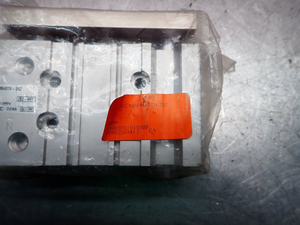 Smc Compact Guided Cylinder - Mgpm40tn-25z