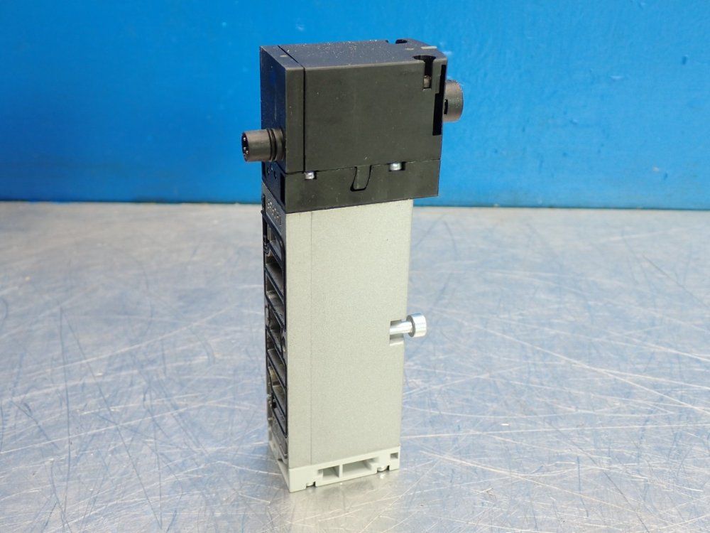 Festo Air Solenoid Valve - 539158