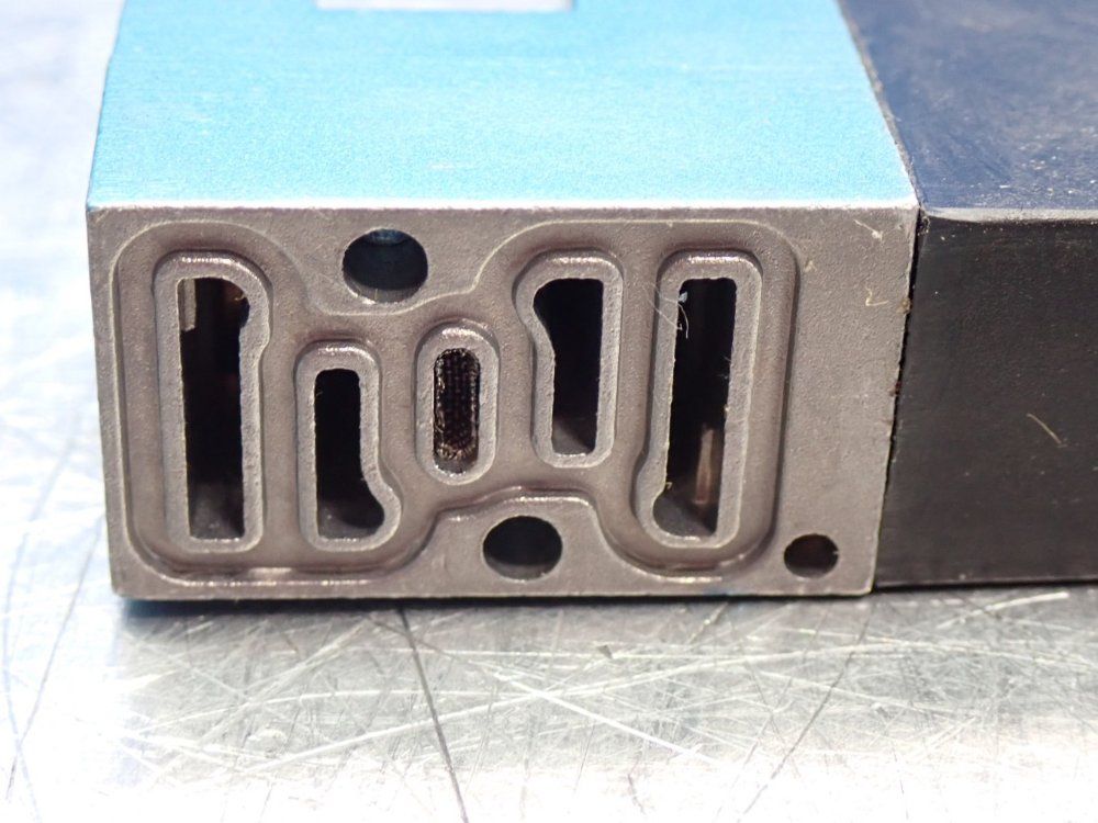 Mac Solenoid Valve Unit - 45a-l00-ddaj-1kd