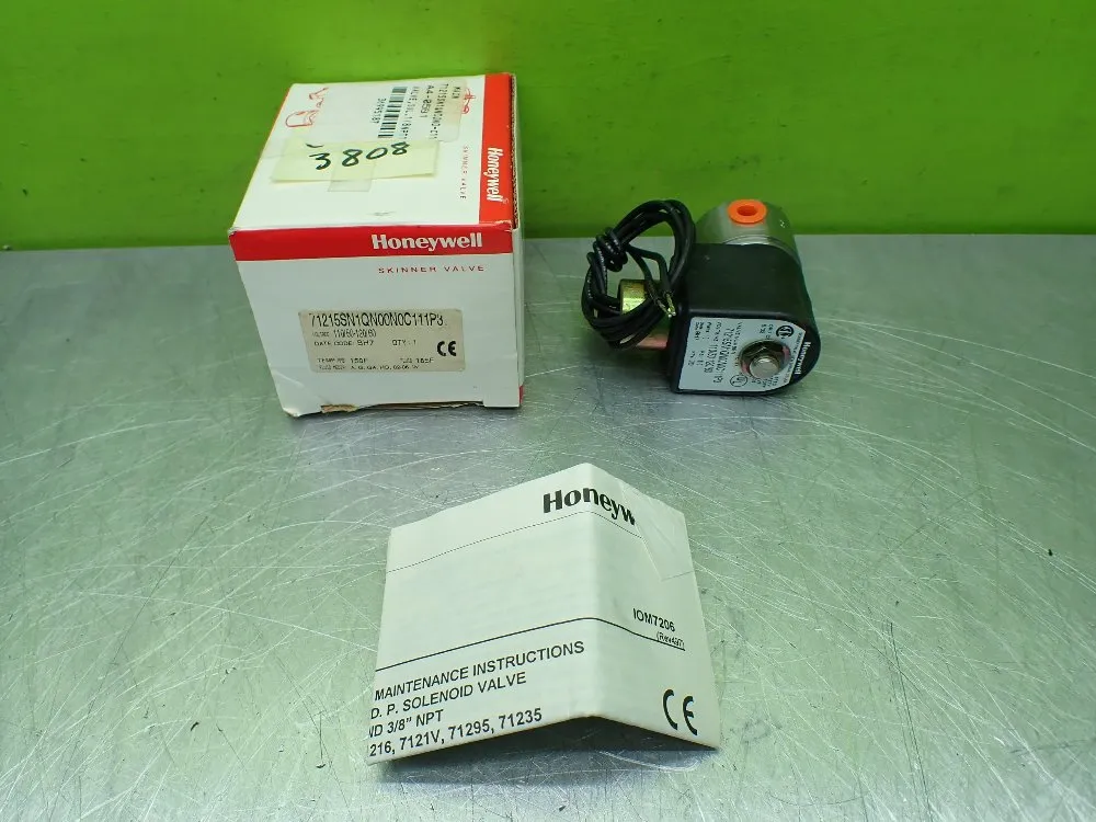 Honeywell 110psi Solenoid Valve. - 71215sn1qn00n0c111p3