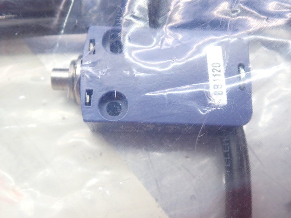 Telemecanique Micro Limit Switch