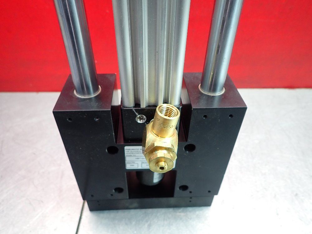 Parker 250 Max Psi Guided Cylinder - Hbt15-06bctg4a-b