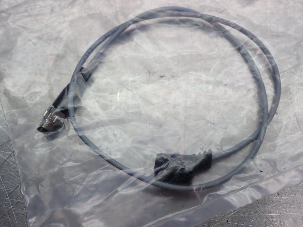 Festo 8047683 Connecting Cable