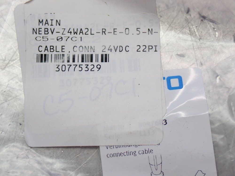 Festo 8047683 Connecting Cable