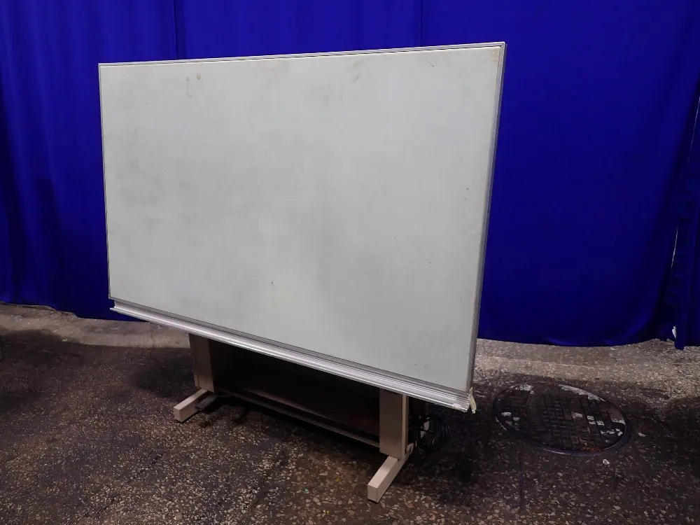 Dialatorque Draft Table W Arm
