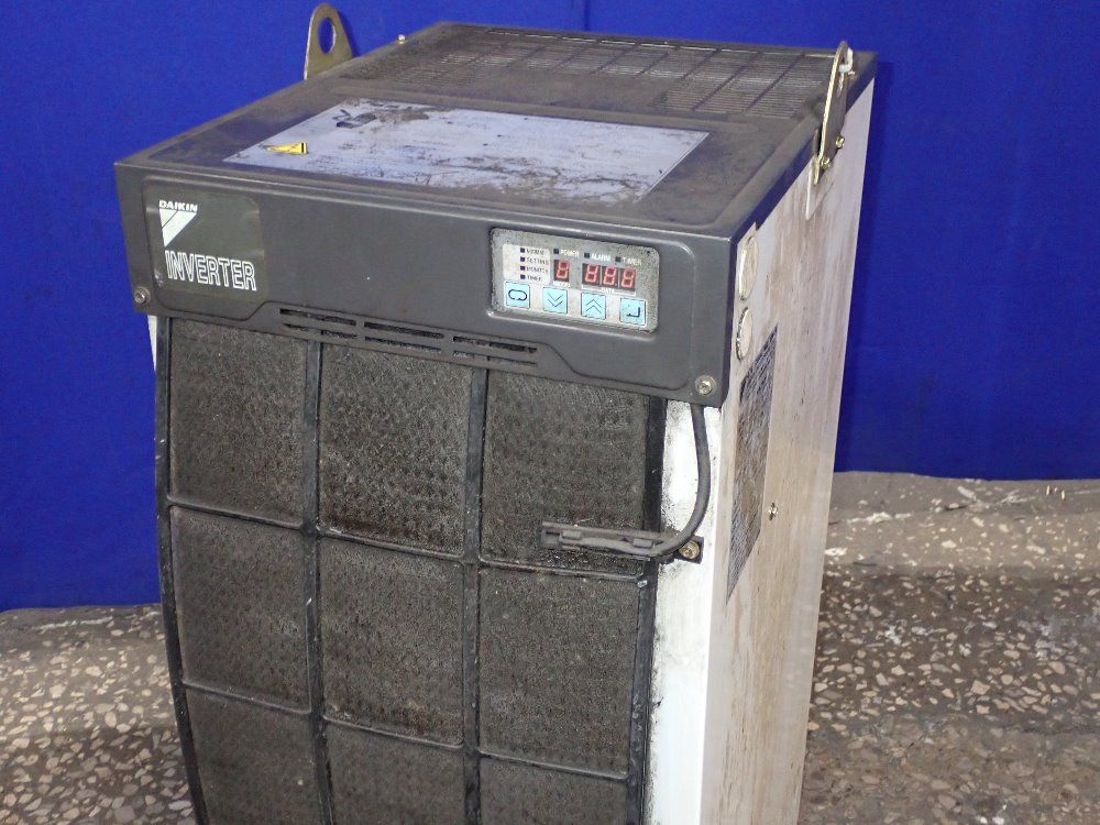 Daikin Oil Cooler - Akz 328