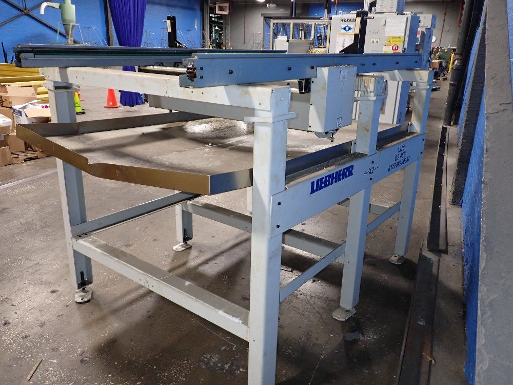 Liebherr Conveyer System