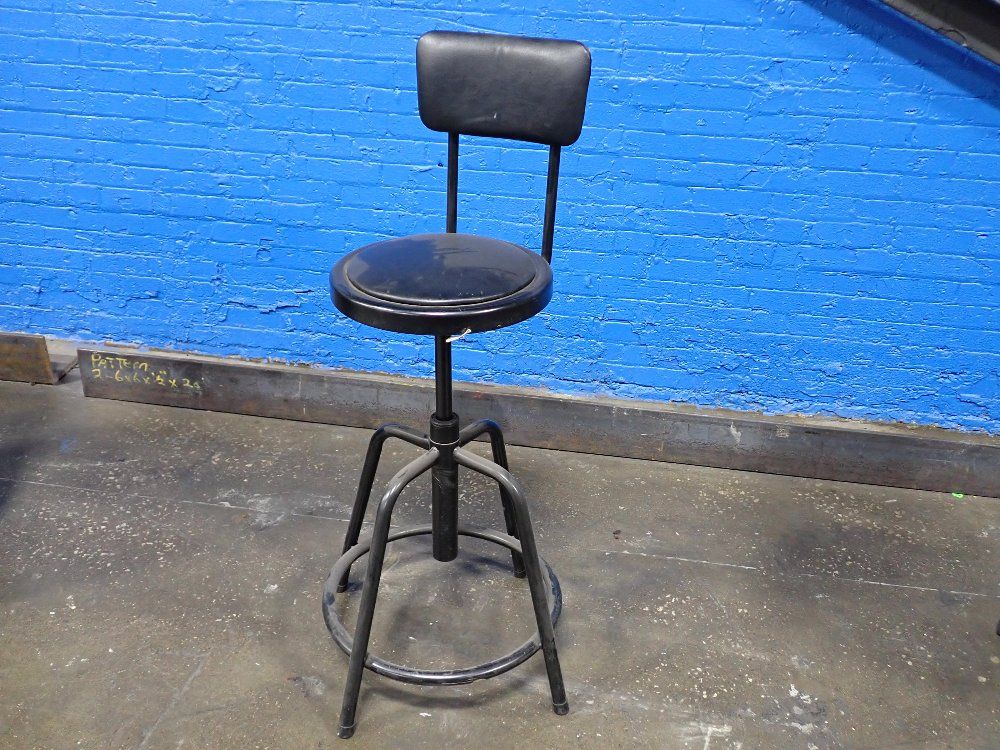  Swivel Chair