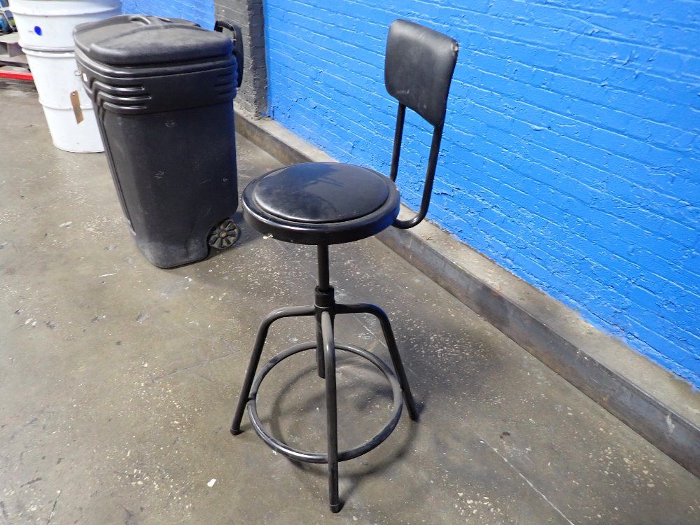  Swivel Chair