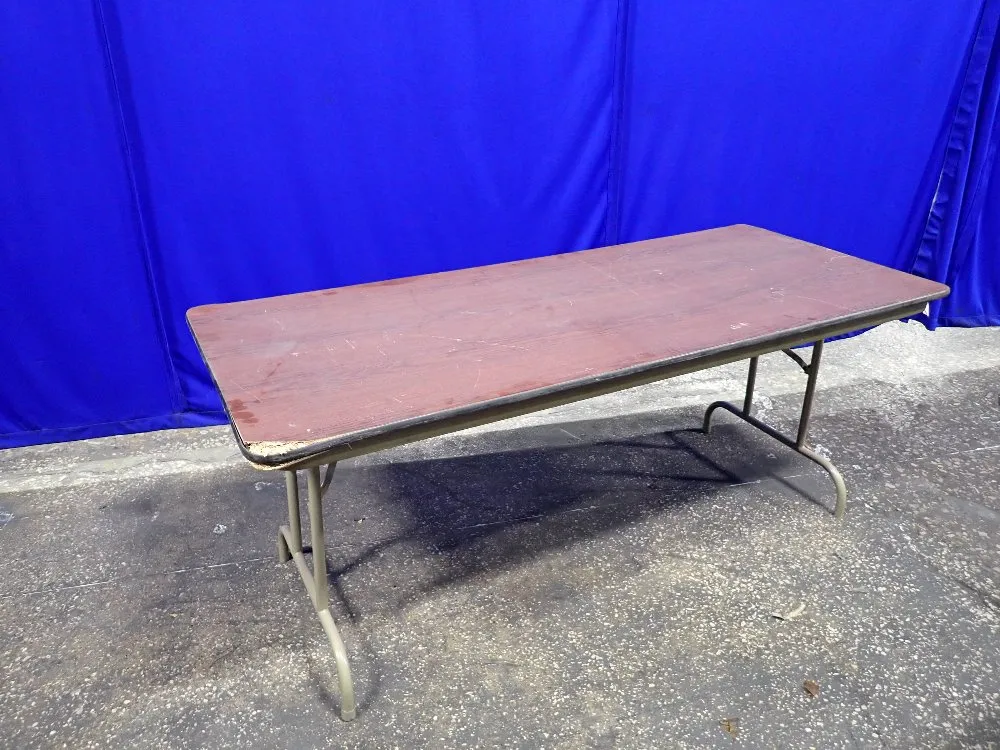  Collapsible Table