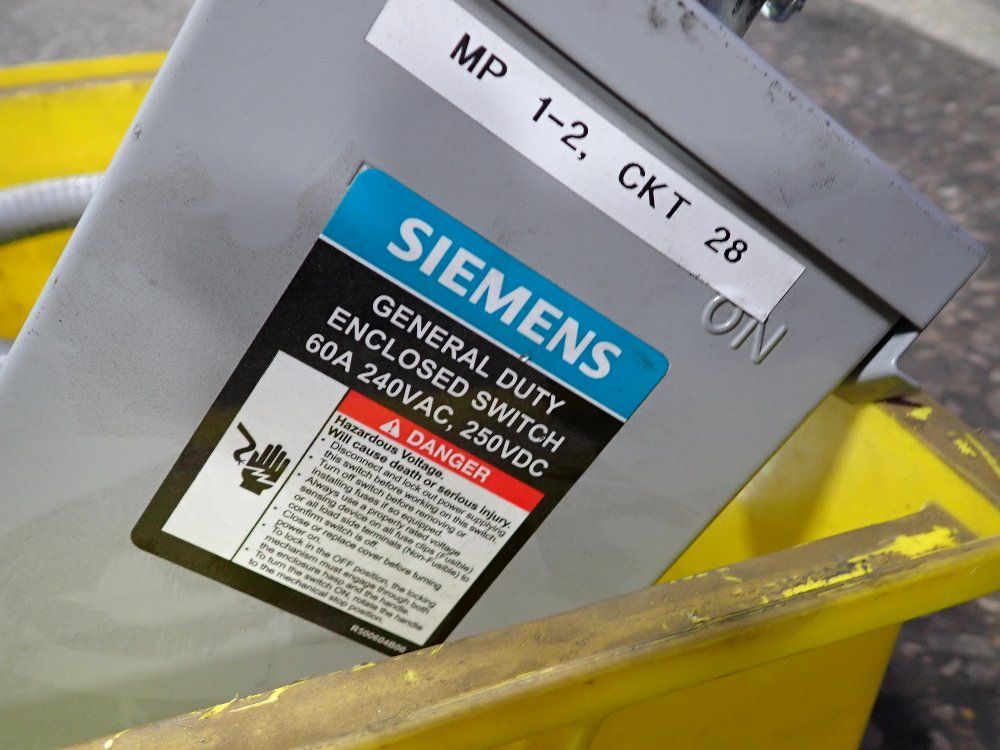 Siemens Enclosed Safety Switch