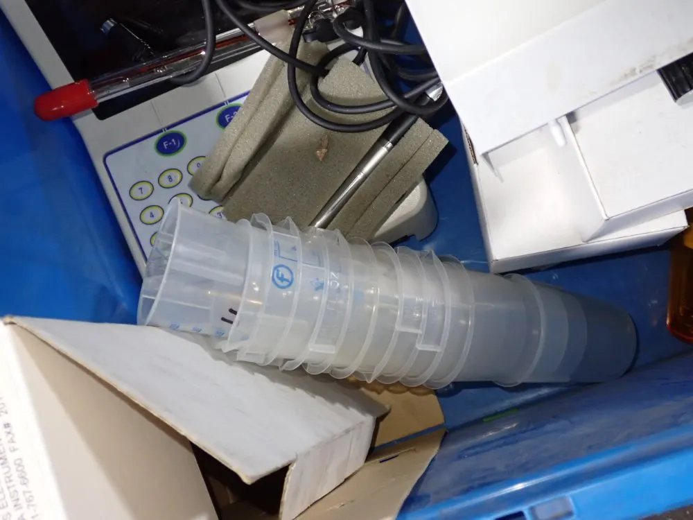 Mitsubishi Chemical Analytech Co Automatic Titrator/stirrer - Gt-200