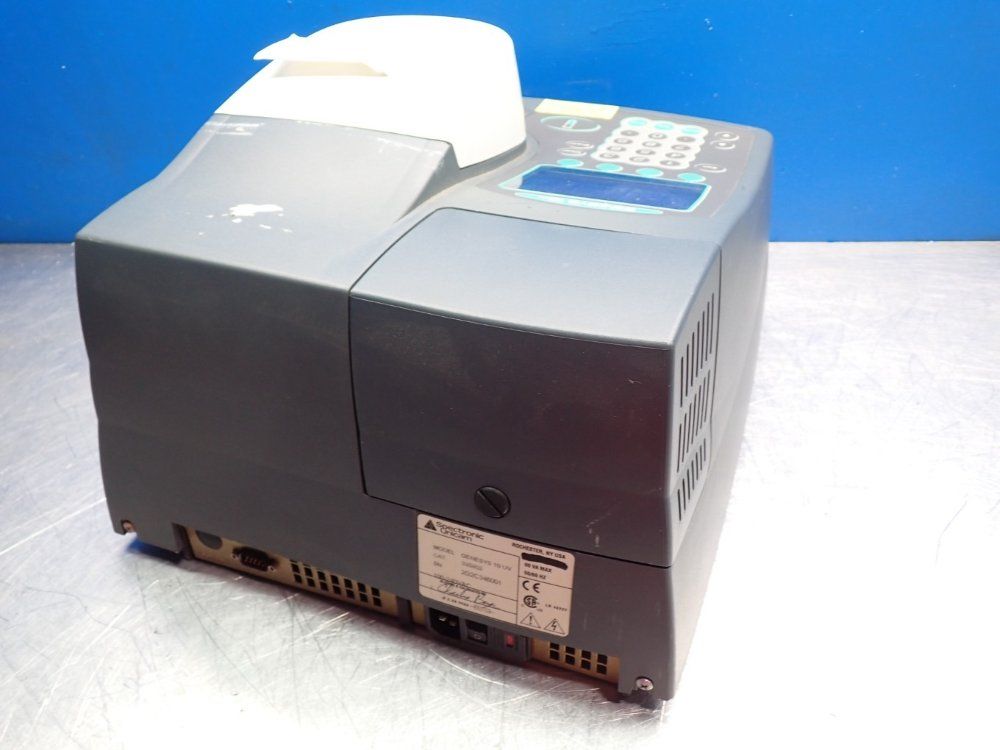 Spectronic Unicam Genesys 10uv Scanning Uvvisible Spectrophotometer