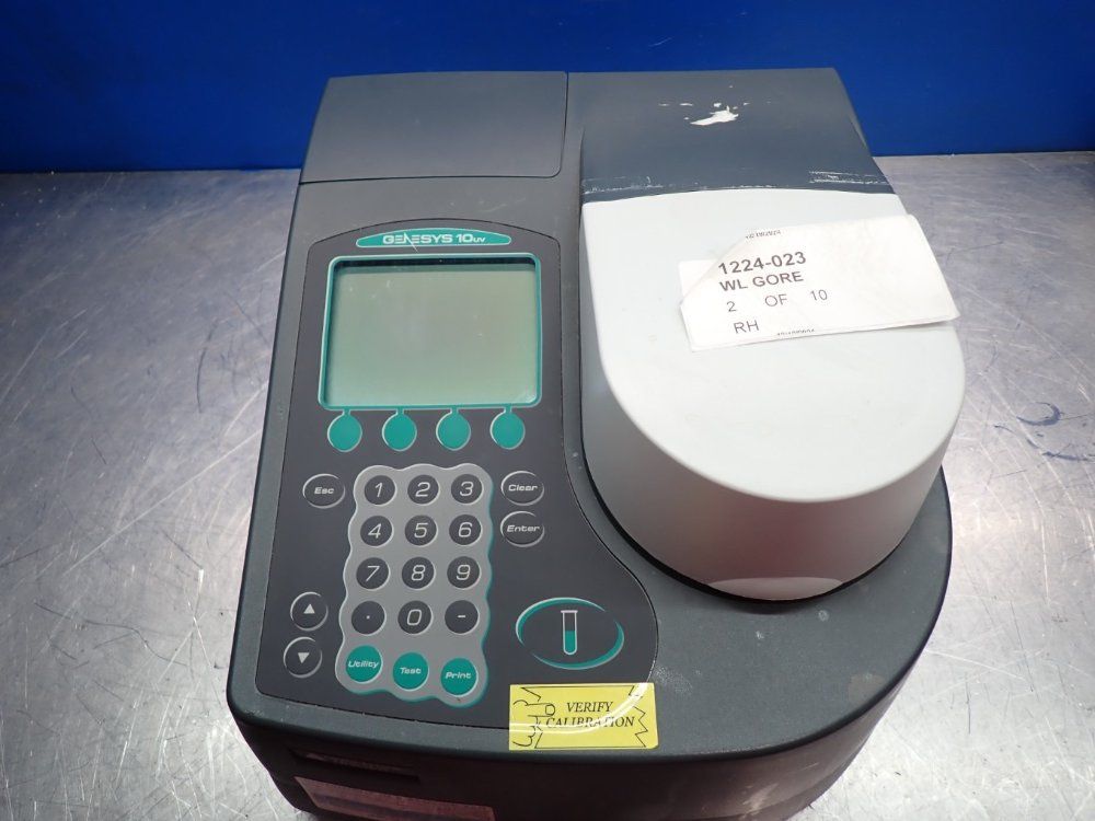 Spectronic Unicam Genesys 10uv Scanning Uvvisible Spectrophotometer
