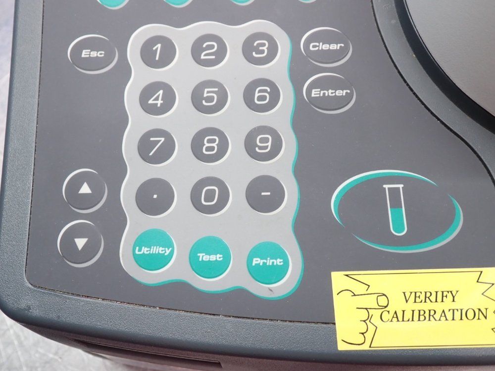 Spectronic Unicam Genesys 10uv Scanning Uvvisible Spectrophotometer