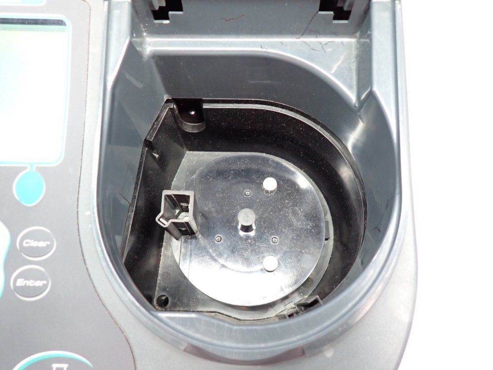 Spectronic Unicam Genesys 10uv Scanning Uvvisible Spectrophotometer