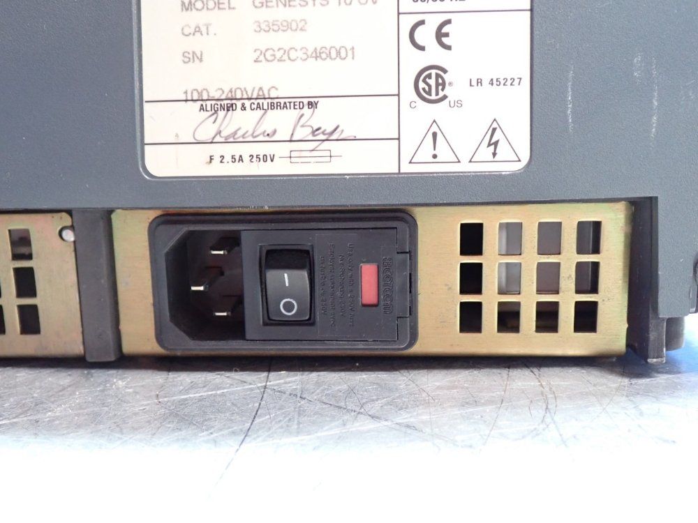 Spectronic Unicam Genesys 10uv Scanning Uvvisible Spectrophotometer