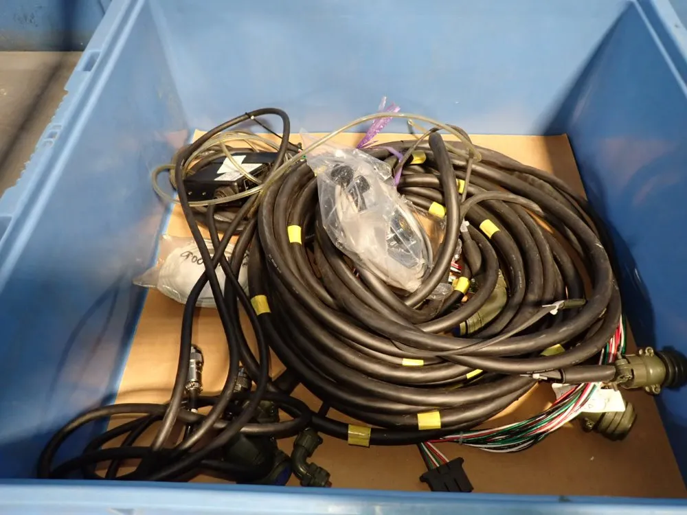  Cables
